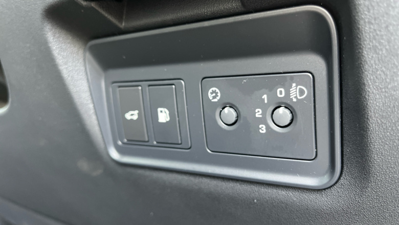 Land Rover Range Rover Evoque 1.5 P300e R-Dynamic S 5dr Auto Hatchback